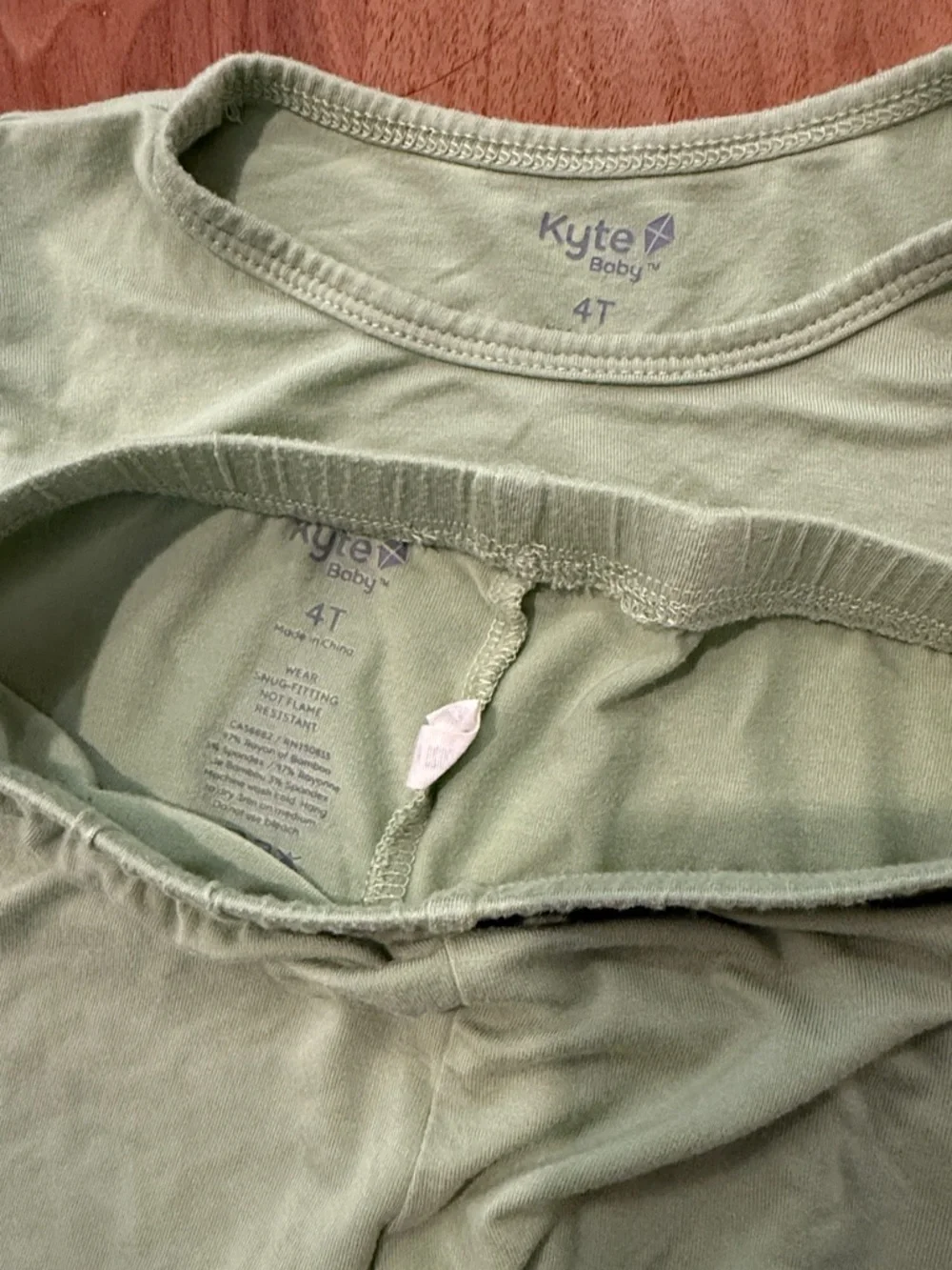 Kyte BABY Mint Green pistachio Short Sleeve Top & Shorts Pajama Set size 4t